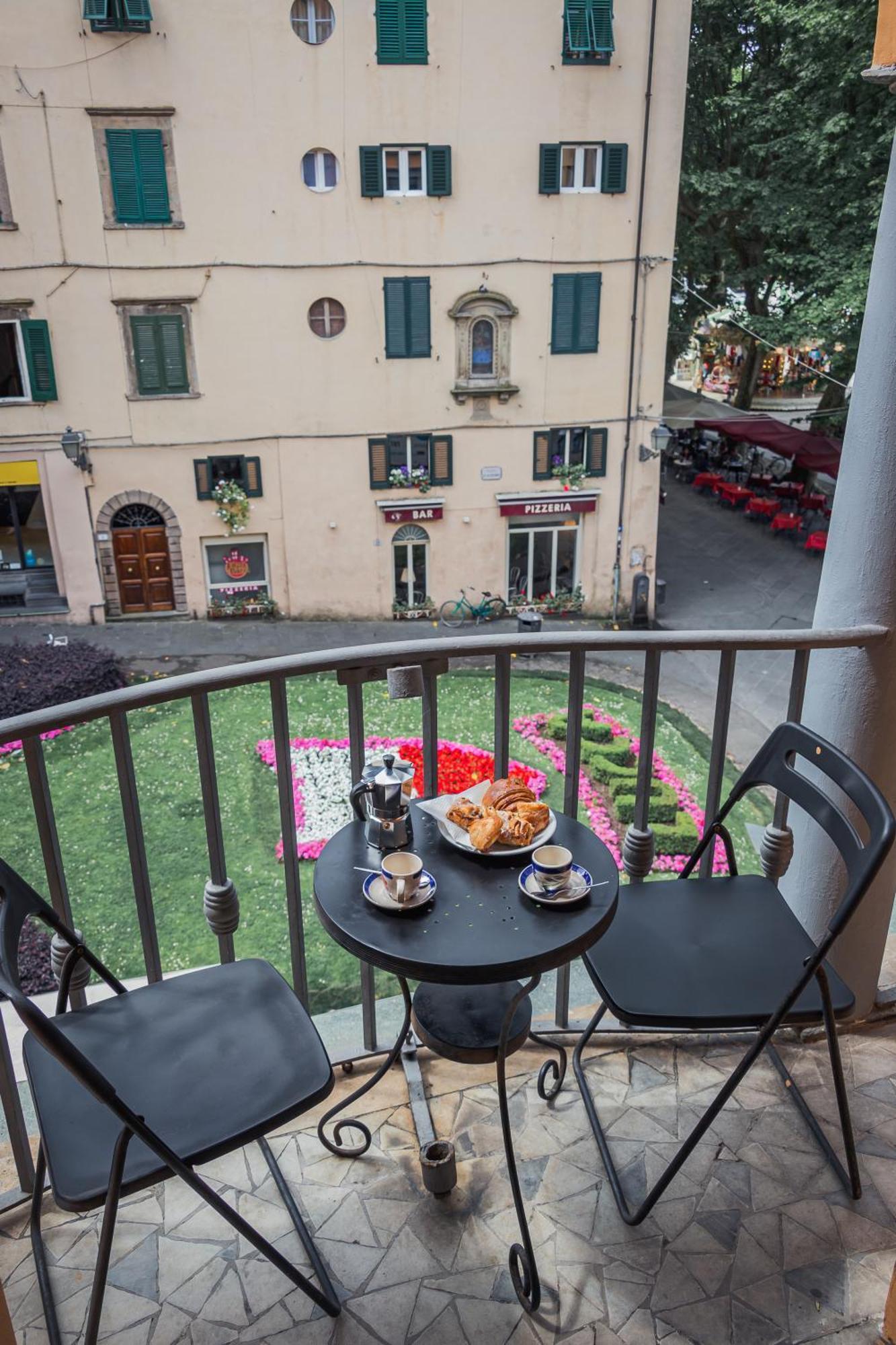 Aparthotel Casa Paolina Lucca Exterior foto